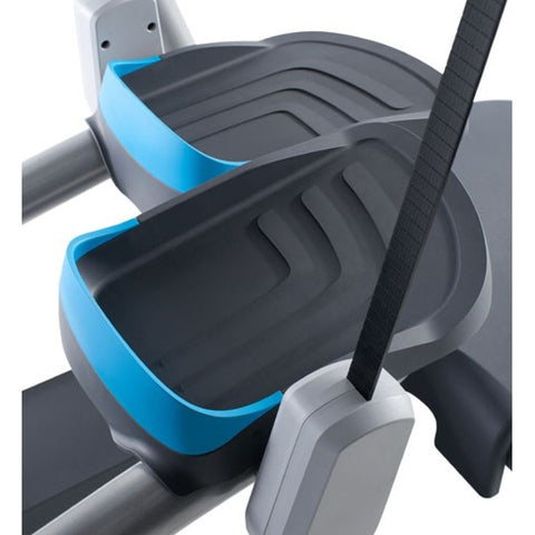 Precor AMT® 885 with Open Stride™ Adaptive Motion Trainer®